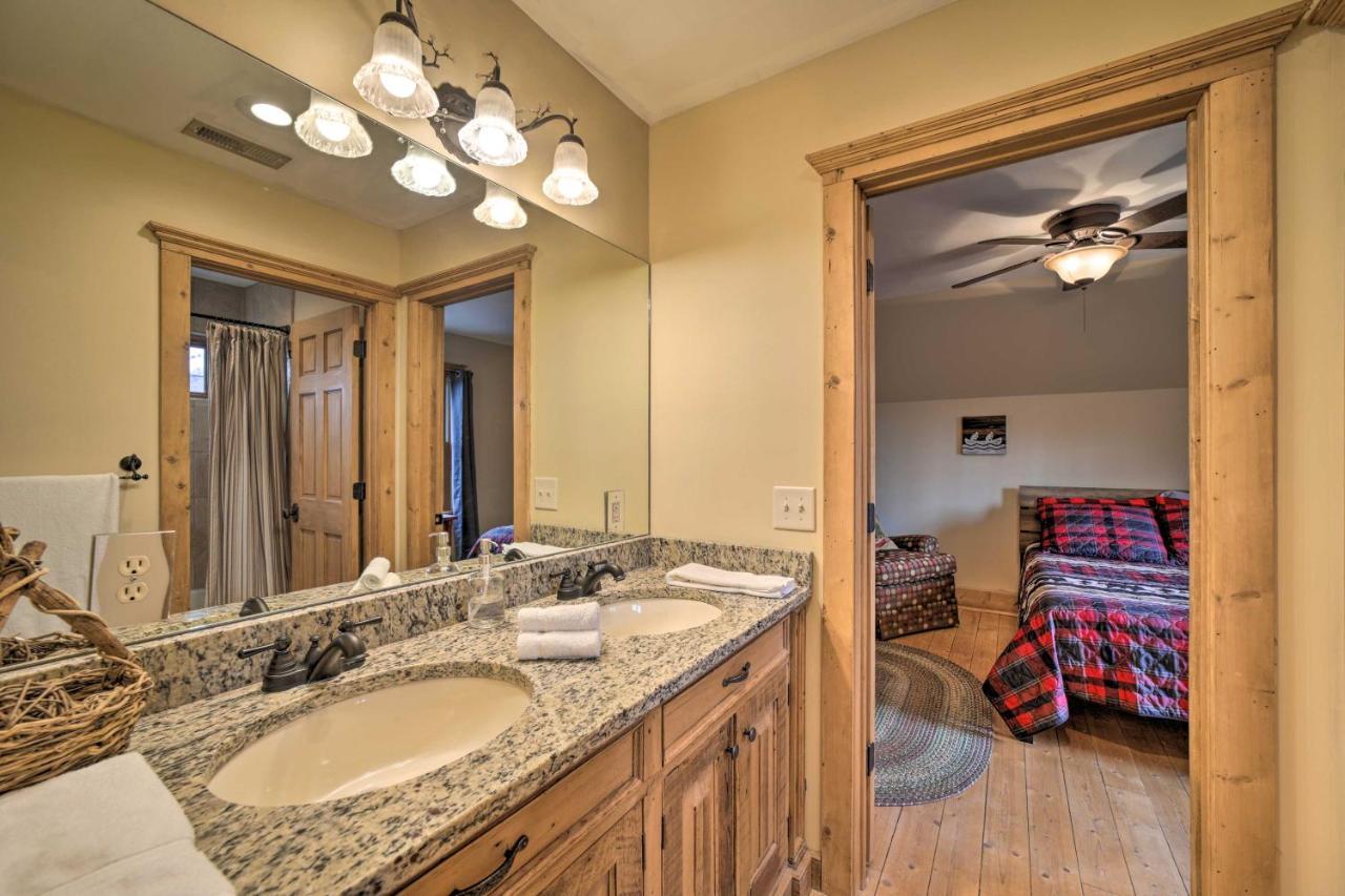 Luxury Cabin Rental In Franklin With Private Hot Tub Luaran gambar
