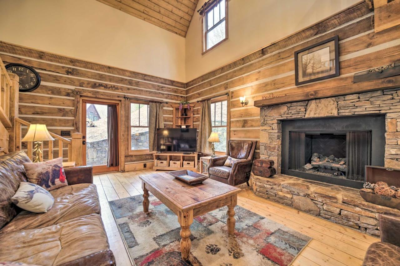Luxury Cabin Rental In Franklin With Private Hot Tub Luaran gambar