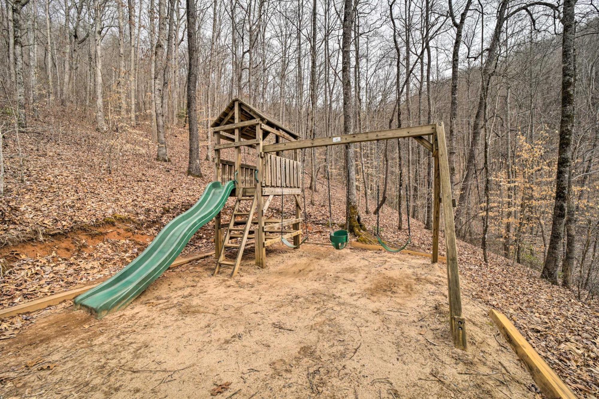 Luxury Cabin Rental In Franklin With Private Hot Tub Luaran gambar